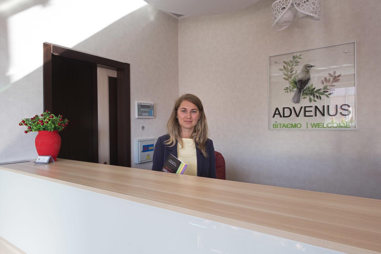 Advenus Hotel Львов Экстерьер фото